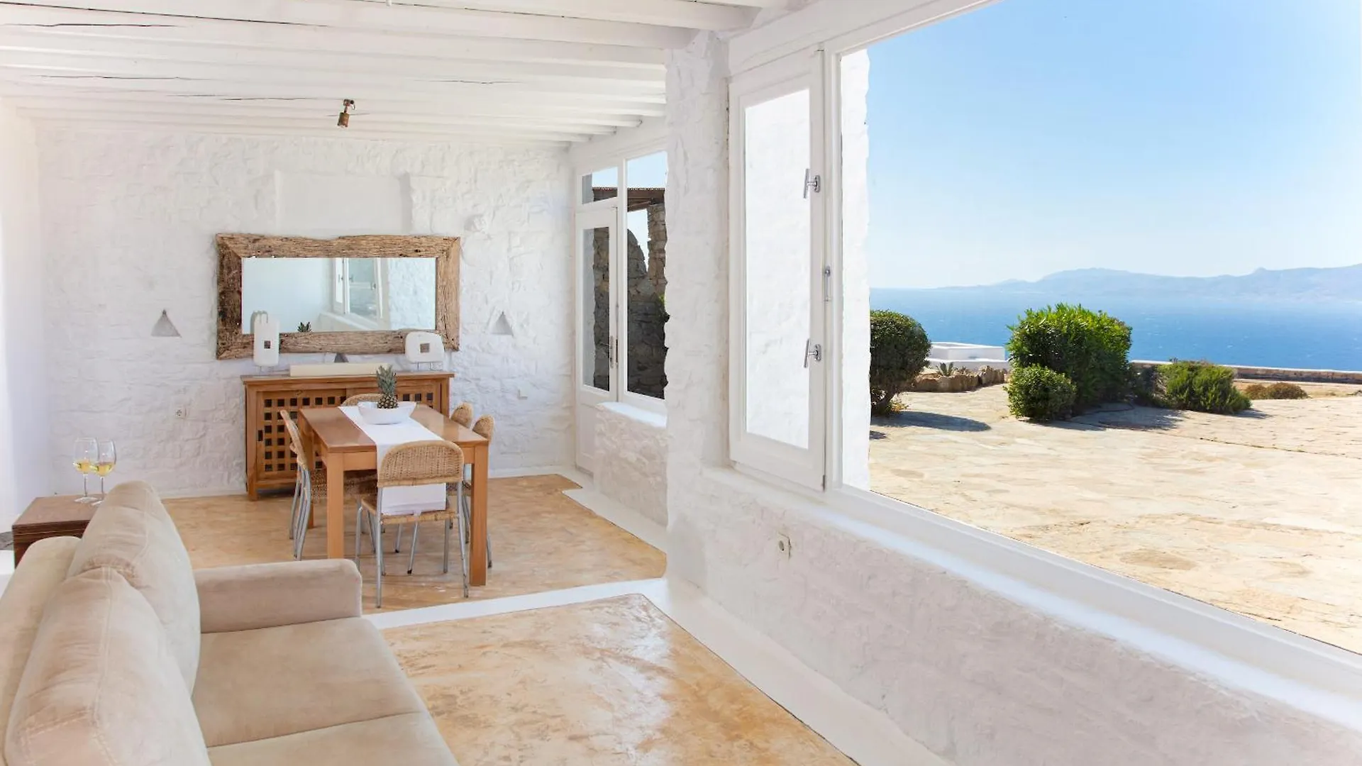 Aegean Stones Apartment Agios Ioannis Diakoftis Greece